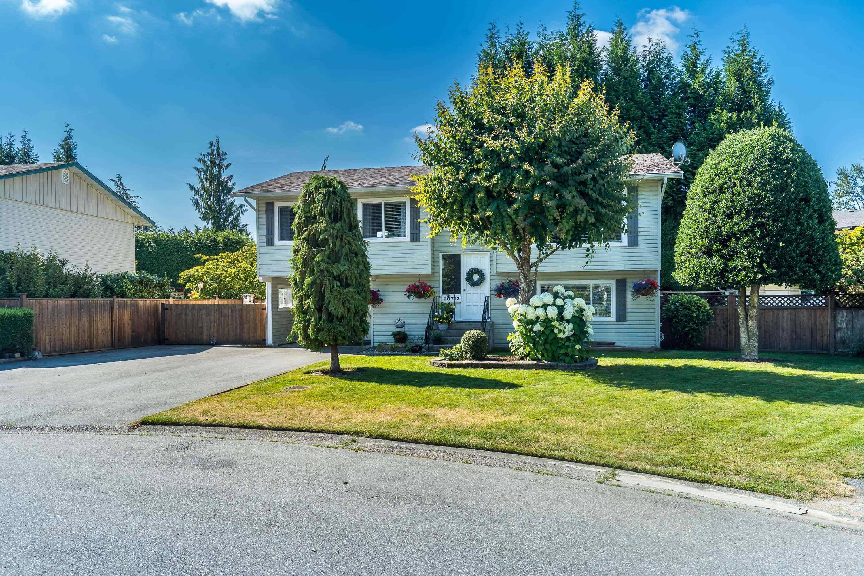 20712 52 AVE, Langley, BC V3A 6C7