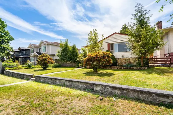 Burnaby, BC V5G 1V5,3724 Kincaid ST