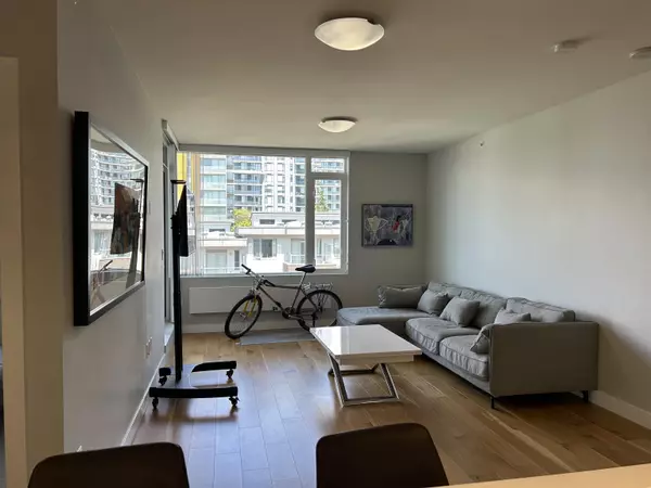 9393 Tower RD #518, Burnaby, BC V5A 0E2