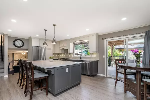 19934 45a AVE, Langley, BC V3A 5R9