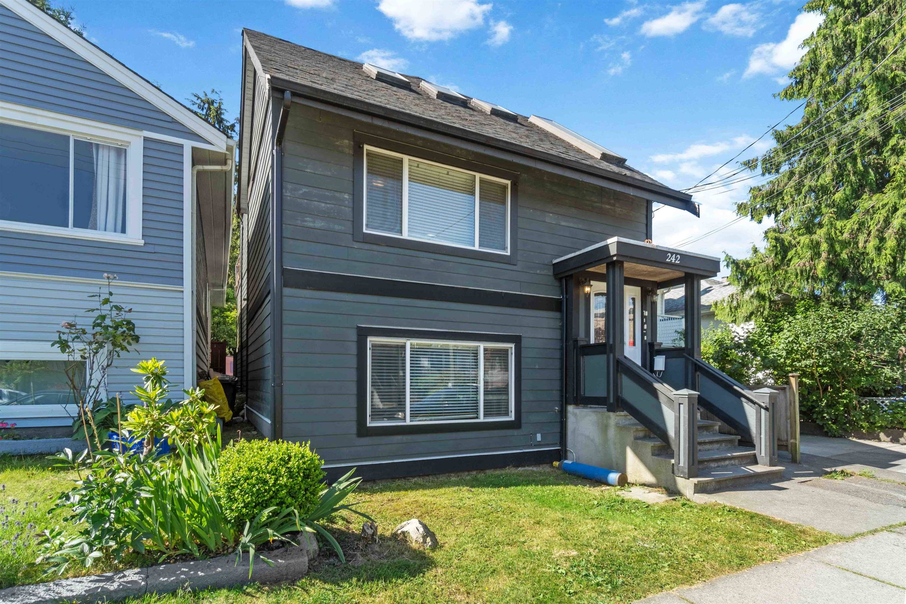 242 E 26th AVE, Vancouver, BC V5V 2H3