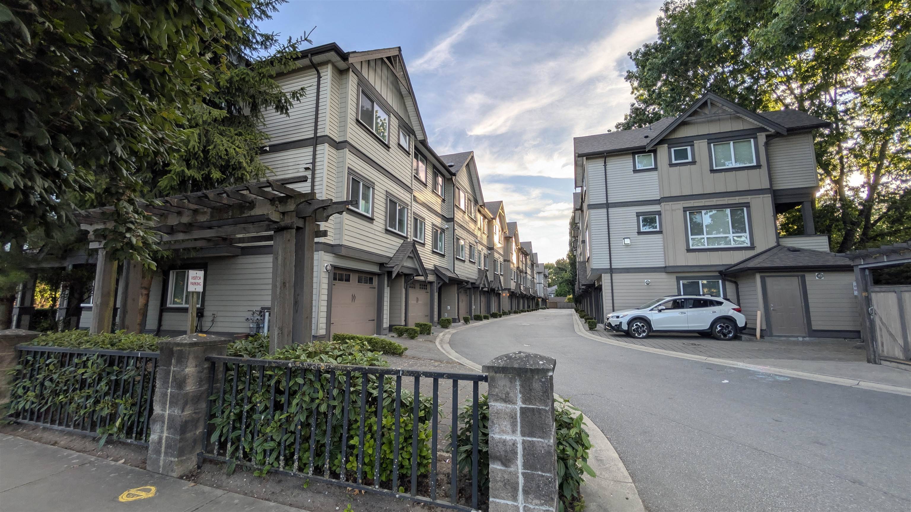 10999 Steveston HWY #9, Richmond, BC V7A 1N4
