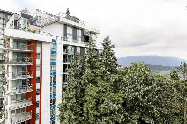 Burnaby, BC V5A 0E1,9060 University CRES #1003