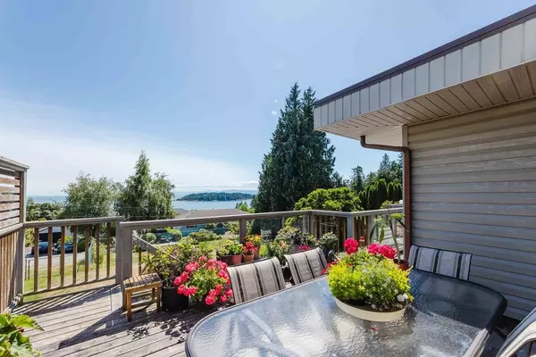 Sechelt, BC V7Z 0S8,6505 Meier RD
