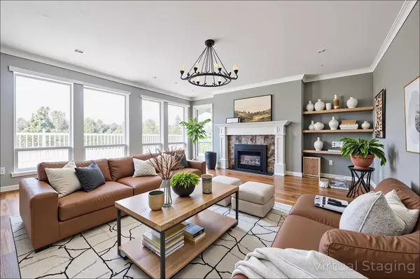Abbotsford, BC V2S 7B1,33033 Banff PL