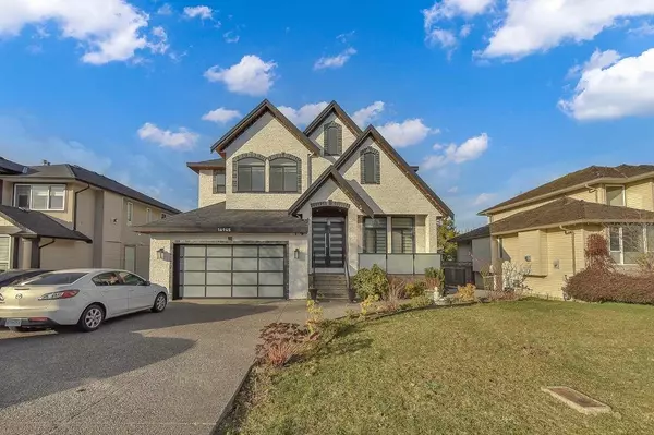 16945 60 AVE, Surrey, BC V3S 1T1