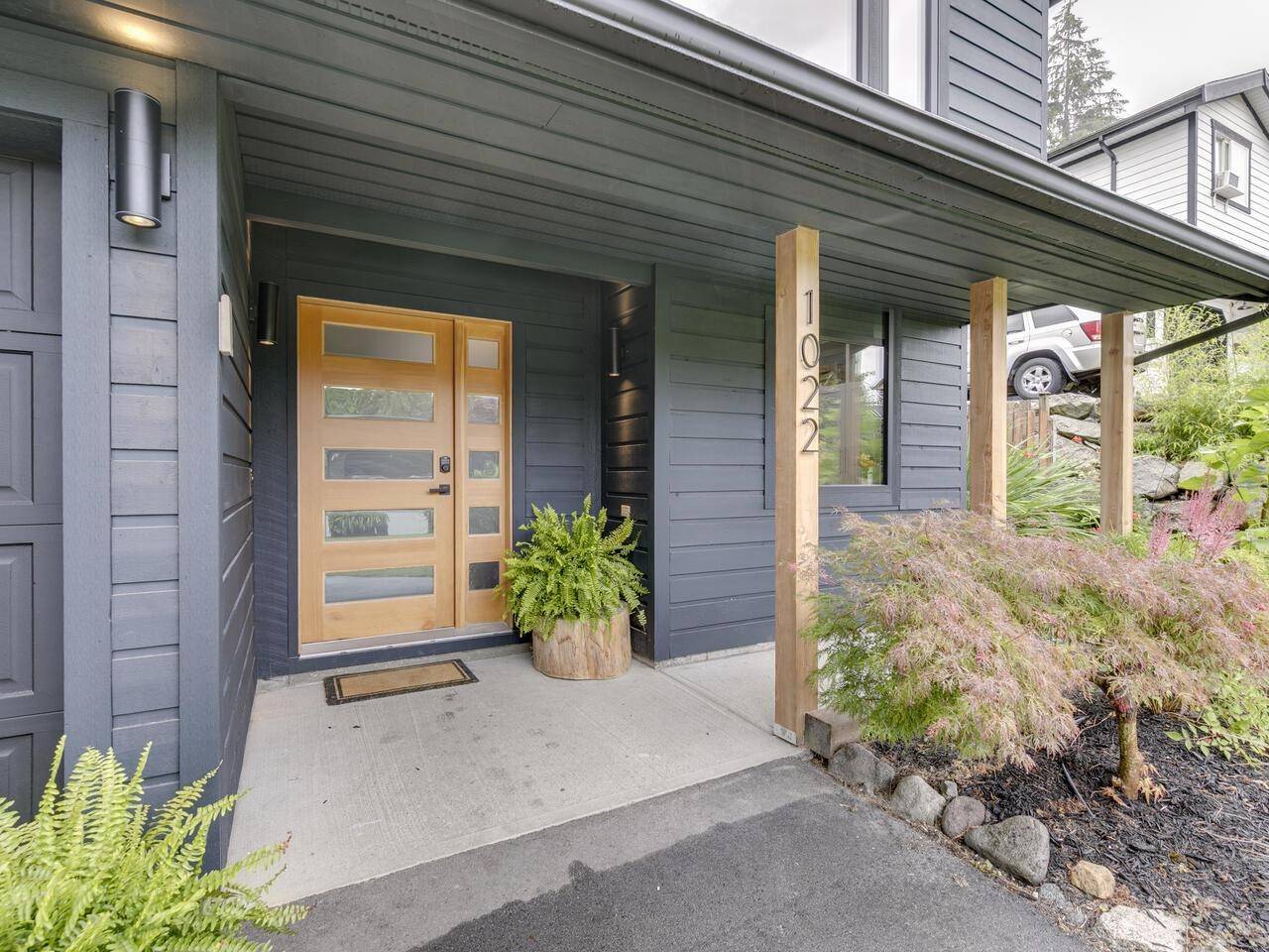 Squamish, BC V0N 1T0,1022 Tobermory WAY