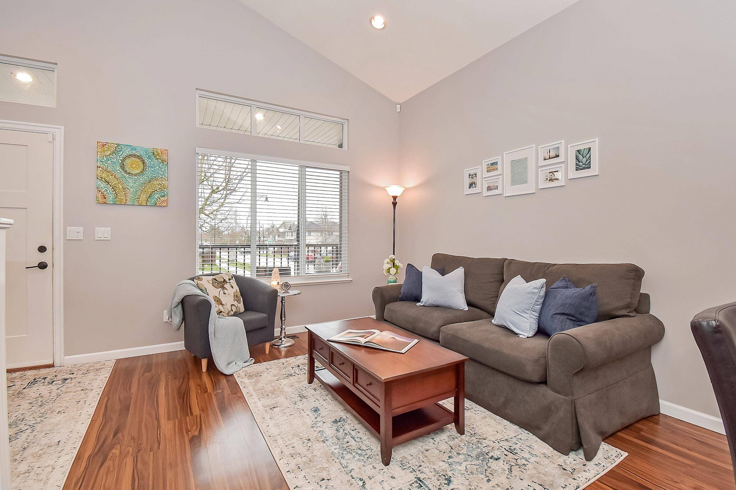 Surrey, BC V3S 4N9,16594 59a ST