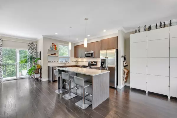 Surrey, BC V3X 0G8,5888 144 ST #40