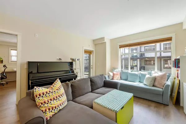 Langley, BC V2Y 2C2,20328 86 AVE #507