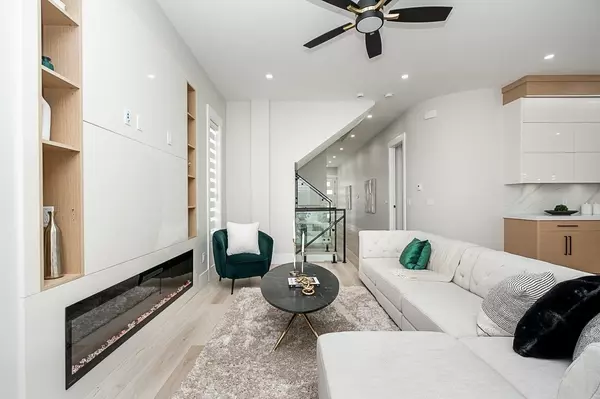 7525 205a ST Langley, BC V2Y 1V5