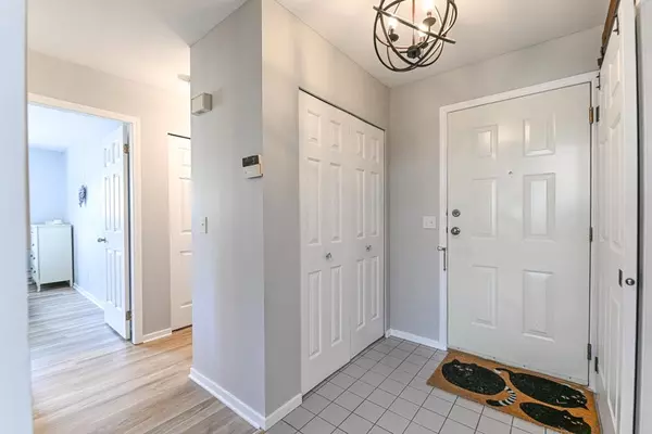 Mission, BC V2V 6L1,32821 6th AVE #8