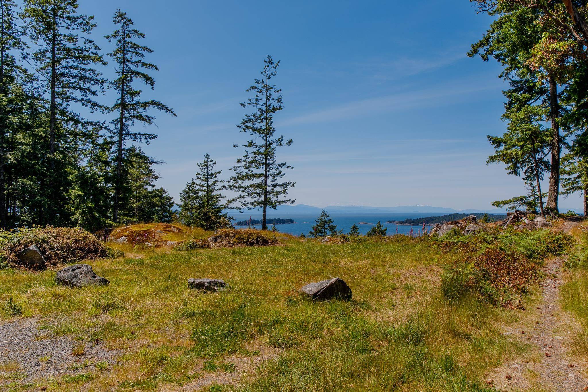 Bowen Island, BC V0N 1G2,1673 Evergreen LN