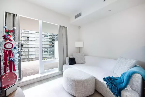 6811 Pearson WAY #514 Richmond, BC V7C 0E7