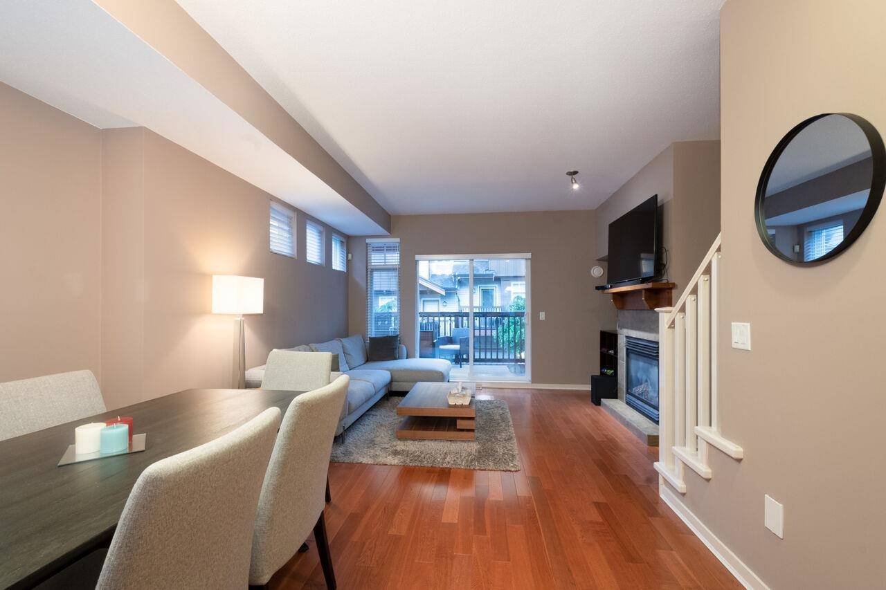Port Moody, BC V3H 5J5,2000 Panorama DR #52