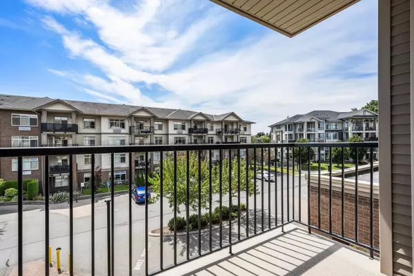 Chilliwack, BC V2R 5Z2,45769 Stevenson RD #320