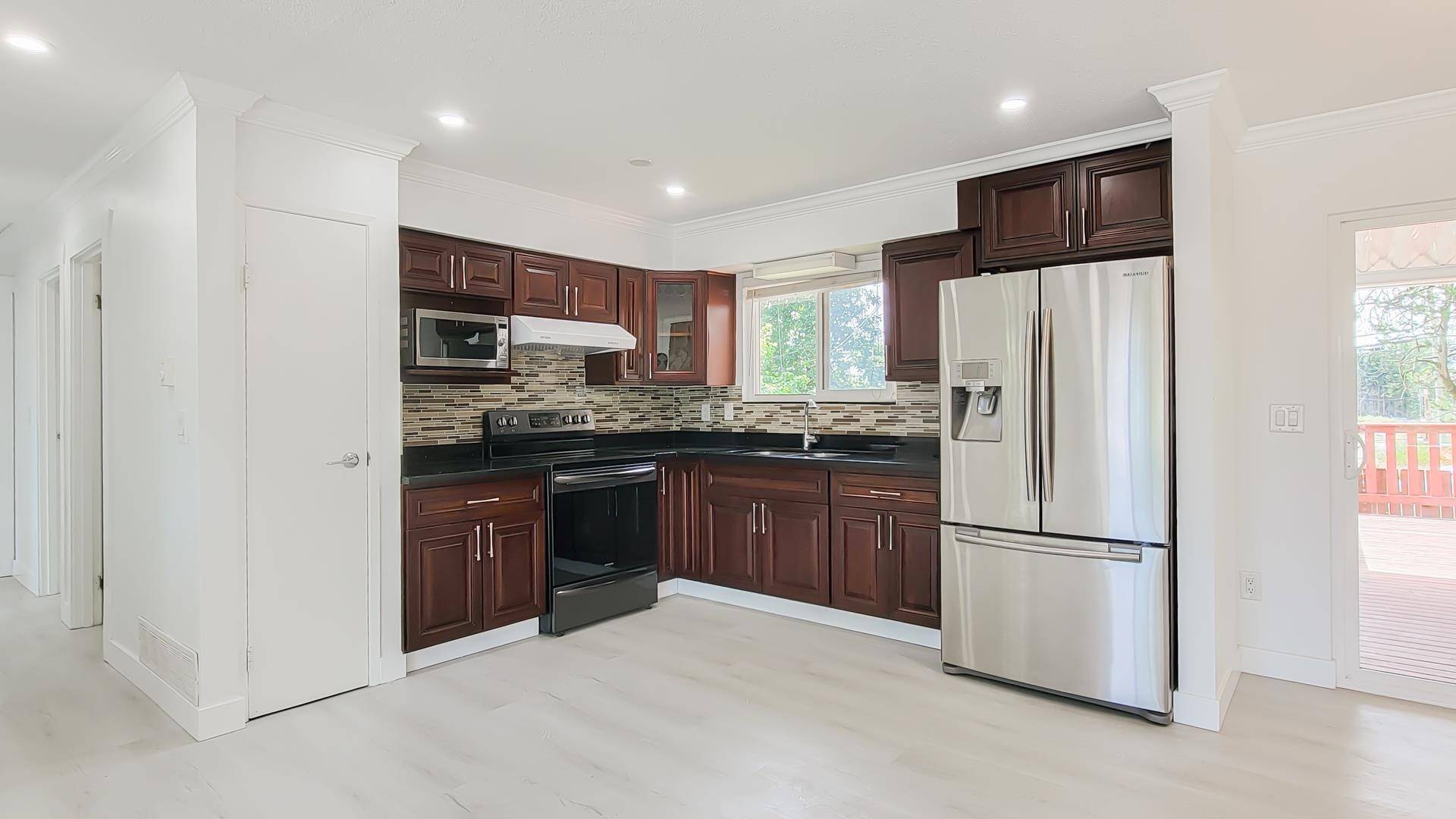 2883 264a A ST Langley, BC V4W 3A9