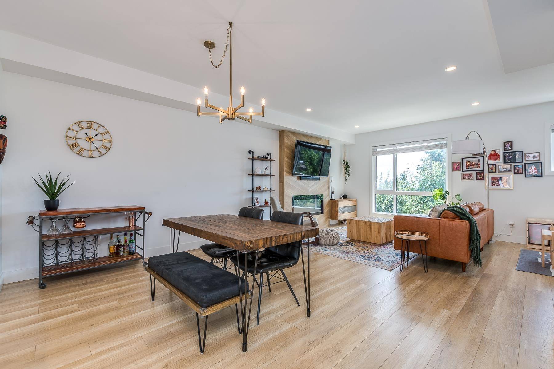 3419 Roxton AVE #102 Coquitlam, BC V3B 0G7