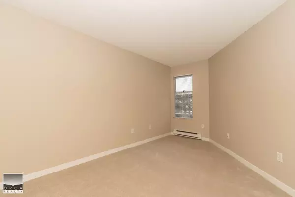 New Westminster, BC V3L 5K9,65 First ST #313