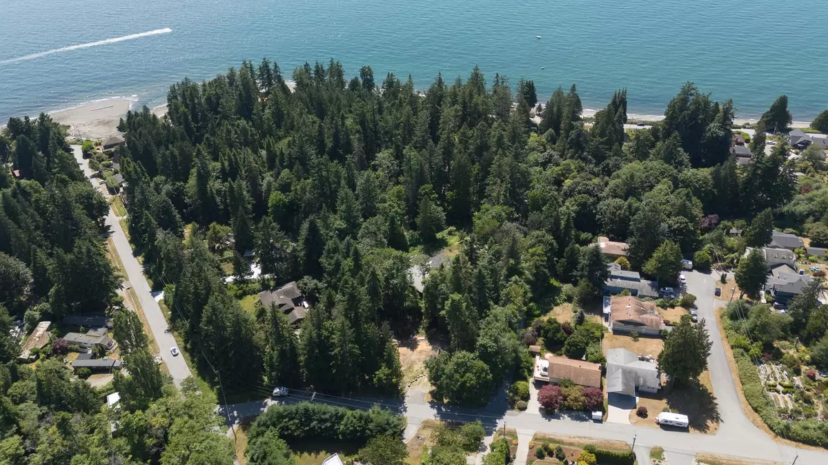 Gibsons, BC V0N 1V5,Lot B Grandview RD