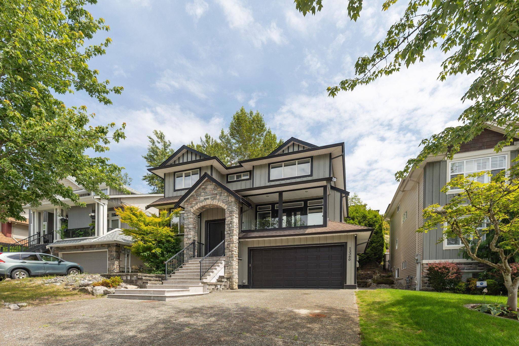 Maple Ridge, BC V4R 2W3,13360 235 ST