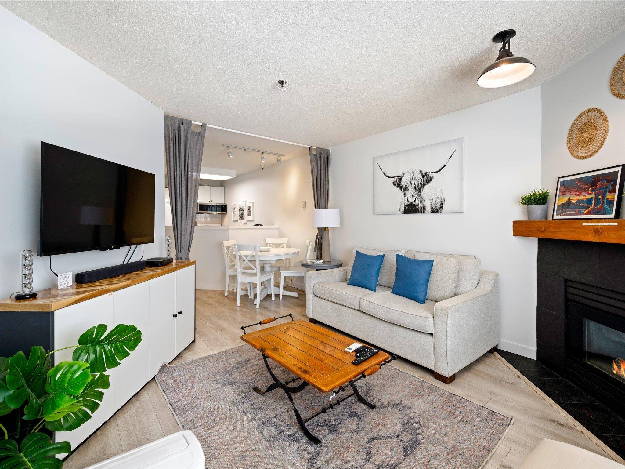 Whistler, BC V8E 1A5,4340 Lorimer RD #253
