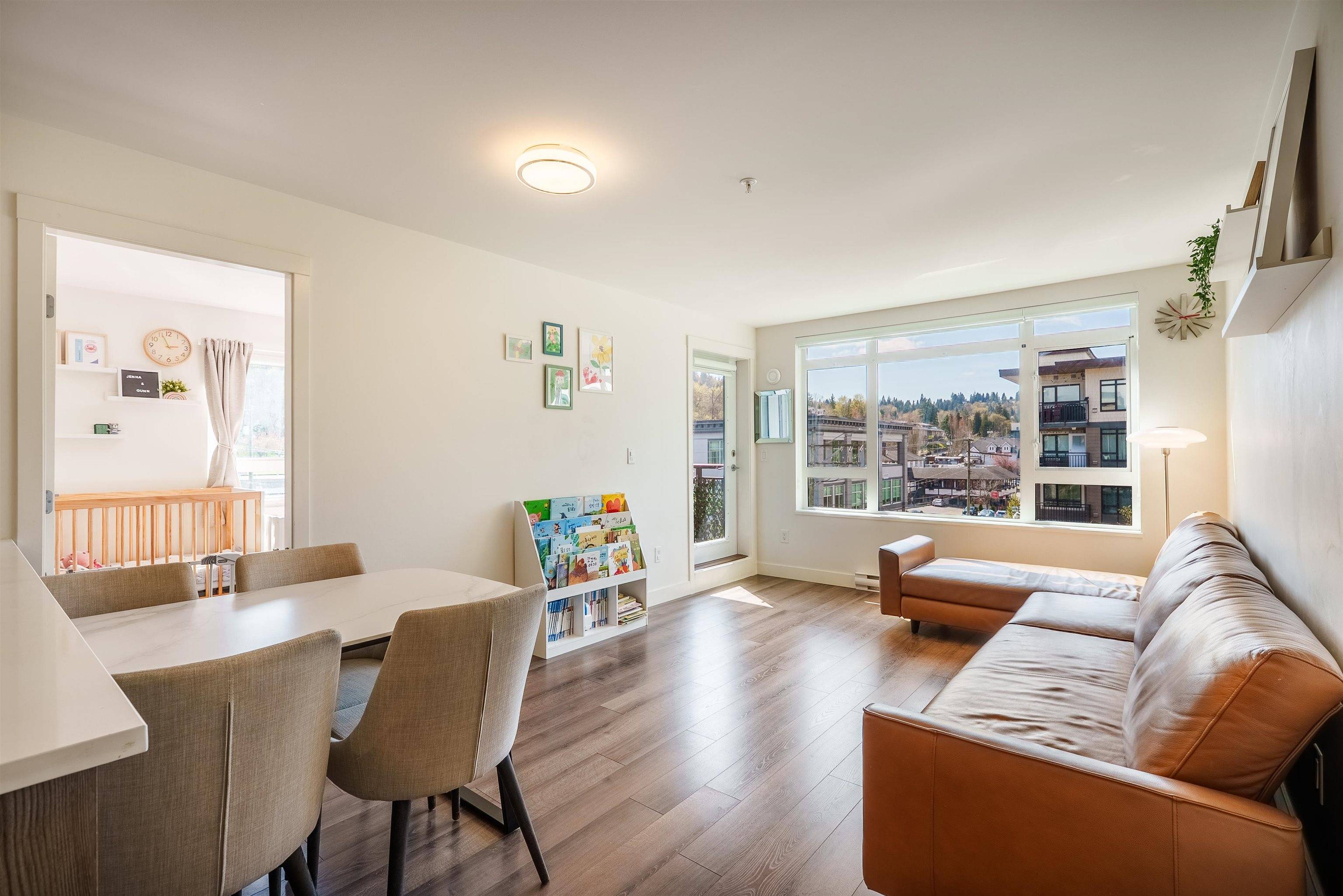 Port Moody, BC V3H 0J3,2525 Clarke ST #418