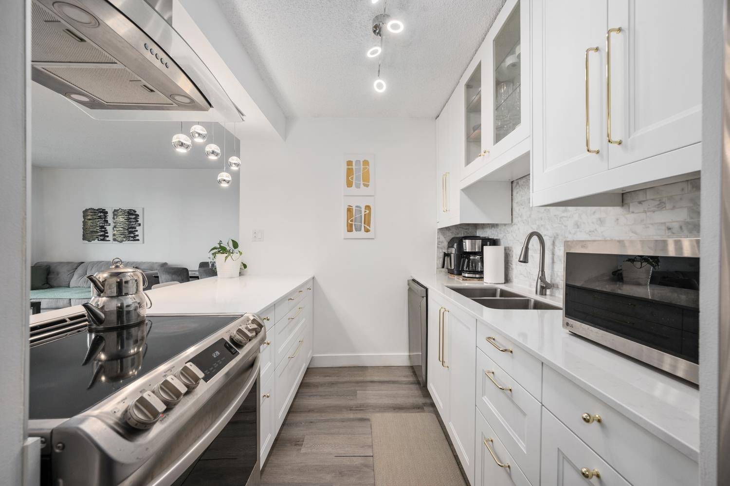 9541 Erickson DR #1905, Burnaby, BC V3J 7N8