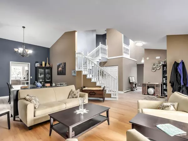 Surrey, BC V3S 3H4,7361 149a ST