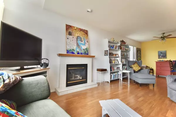 535 Shaw RD #22 Gibsons, BC V0N 1V8