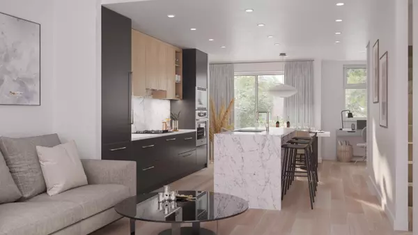 North Vancouver, BC V0V 0V0,2050 Glenaire DR #123
