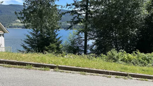 Sechelt, BC V0N 3A5,LOT19 Poise Island DR