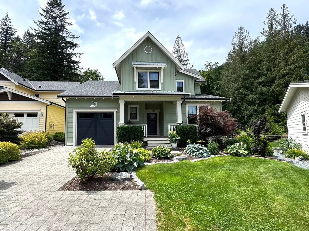 Lindell Beach, BC V2R 0Z4,43342 Creekside CIR