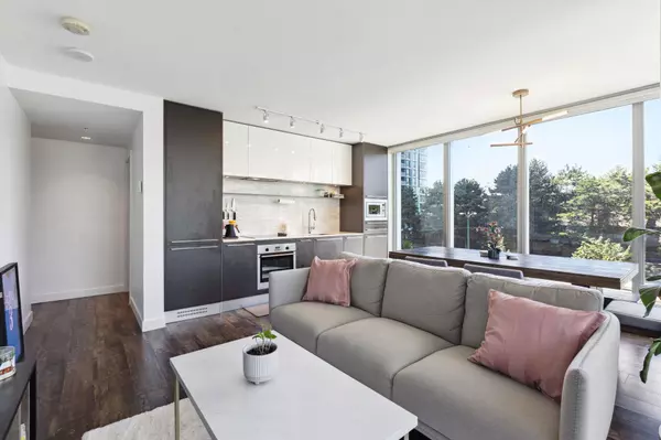 8131 Nunavut LN #302 Vancouver, BC V5X 0E2