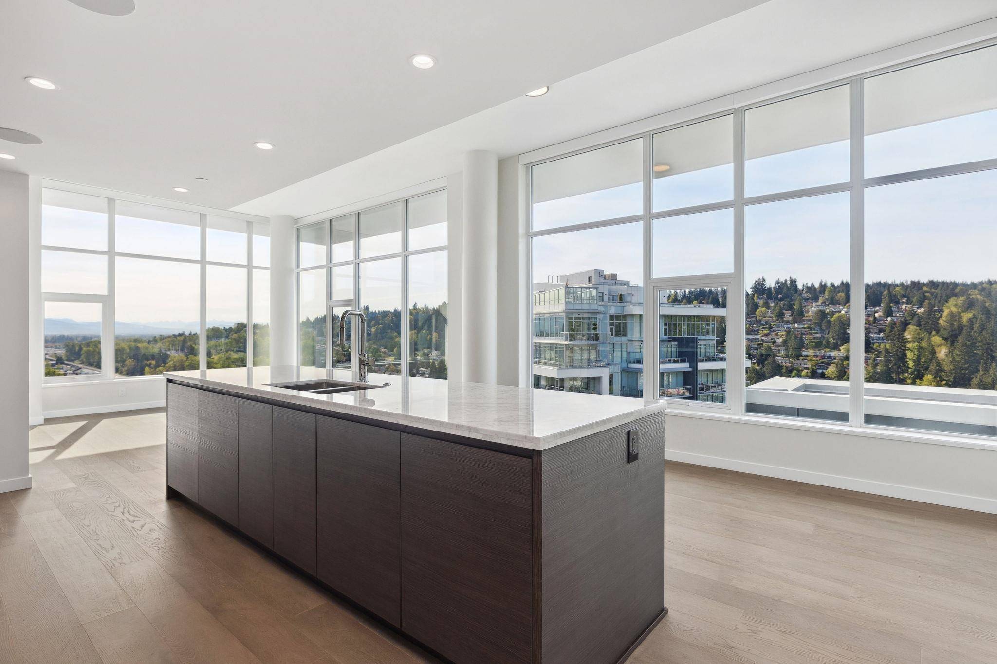 305 Morrissey RD #2602, Port Moody, BC V3H 0M3