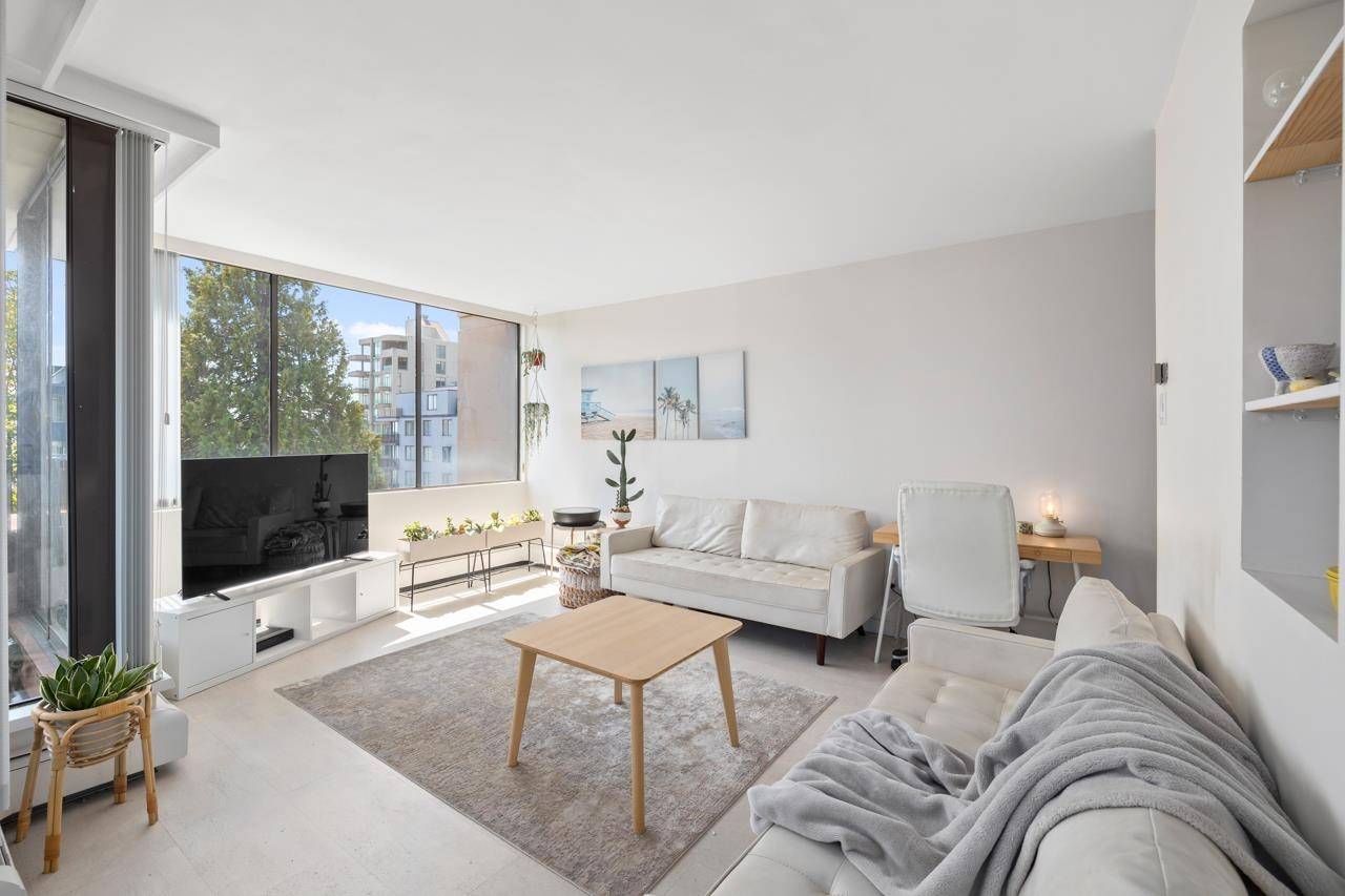 West Vancouver, BC V7V 1P8,1737 Duchess AVE #502