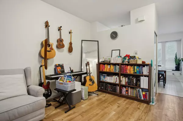 Richmond, BC V6V 2S2,12311 Mcneely DR #48