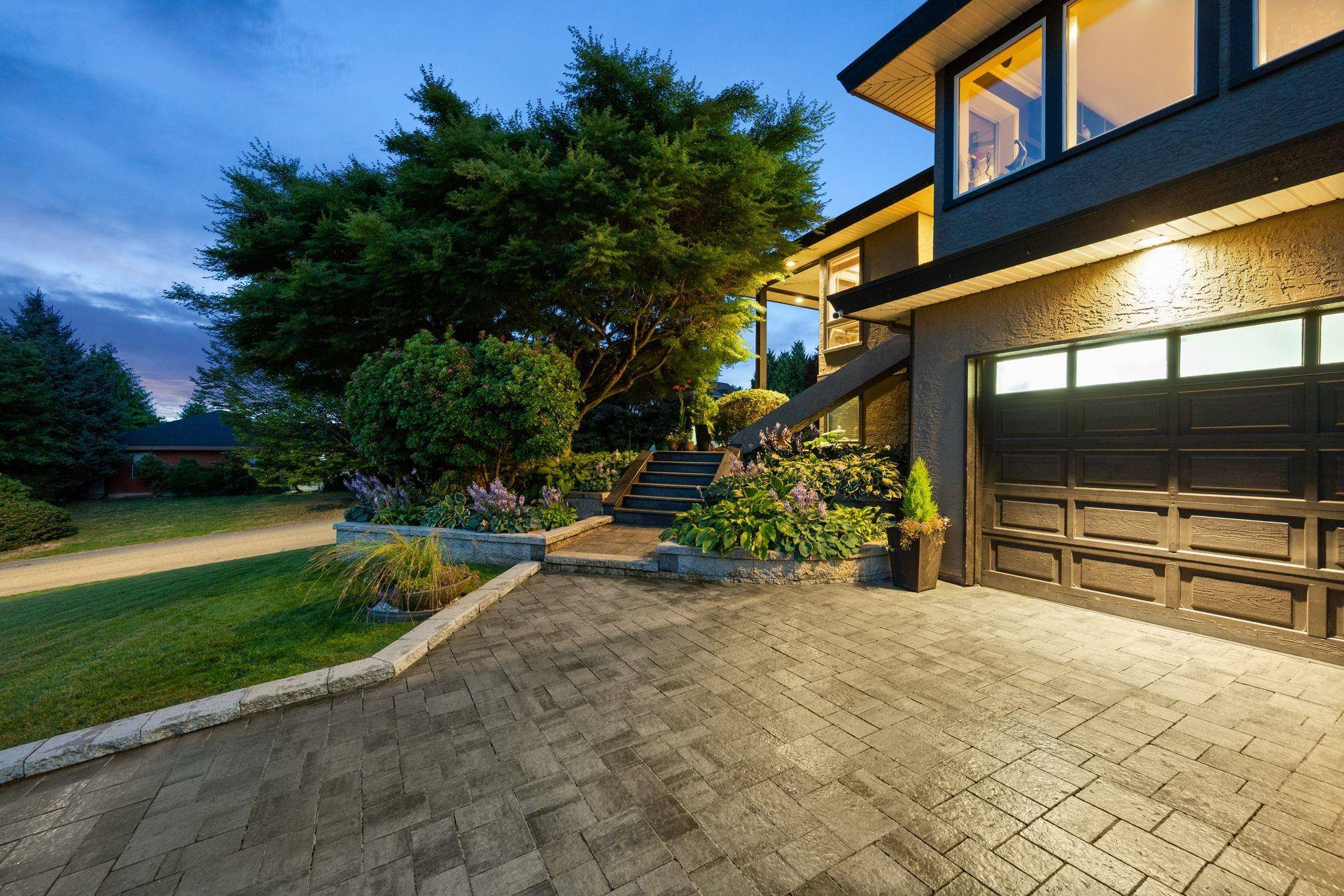 Surrey, BC V3S 7H5,15048 73b AVE