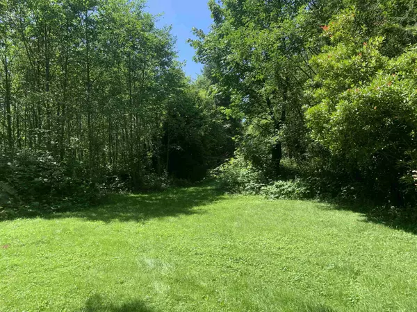 Maple Ridge, BC V4R 1H6,11645 248 ST