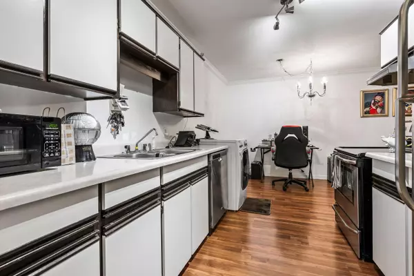 Abbotsford, BC V2T 2T4,2567 Victoria ST #202