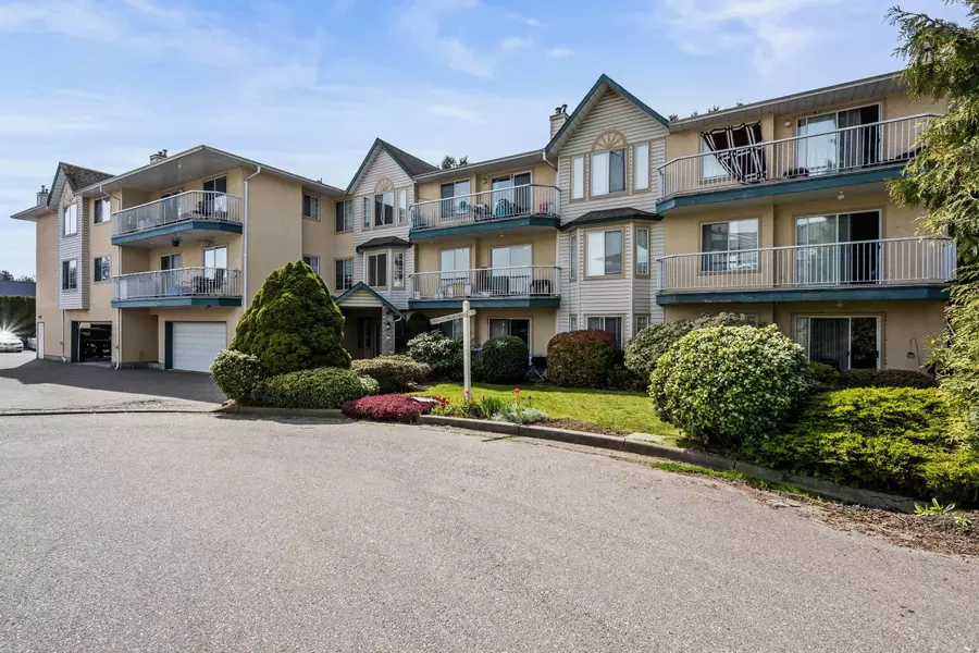 2567 Victoria ST #202, Abbotsford, BC V2T 2T4
