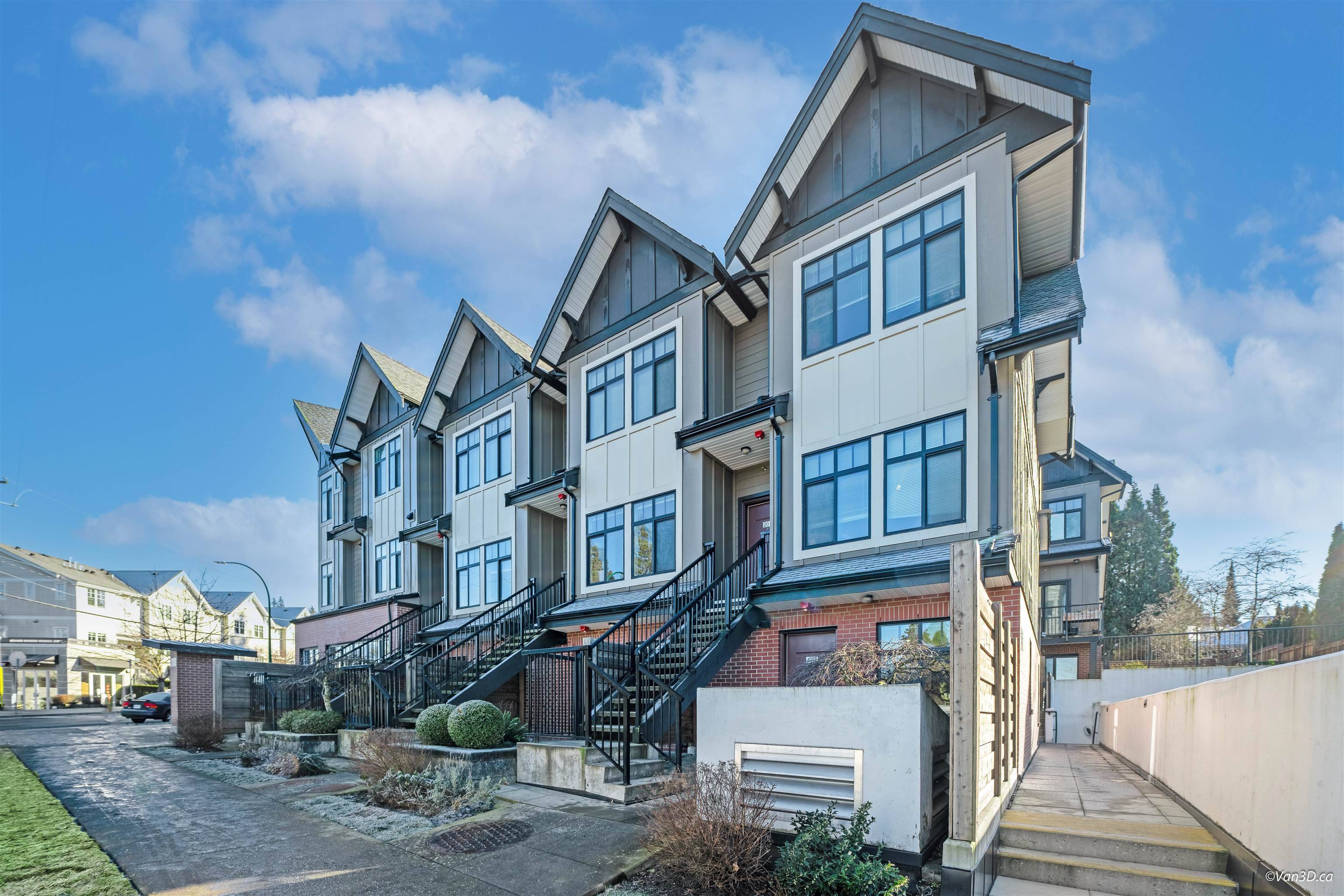7180 Barnet RD #101, Burnaby, BC V5A 1C8