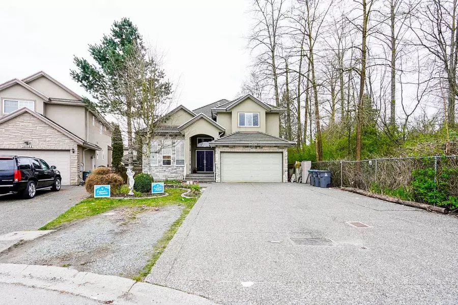 14536 83 AVE, Surrey, BC V3S 0N6
