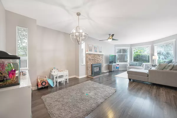 Langley, BC V1M 2B5,9286 212 ST
