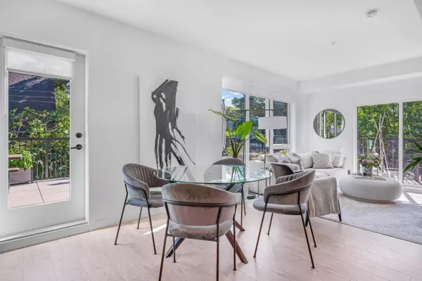 Vancouver, BC V5T 0K7,2520 Guelph ST #221
