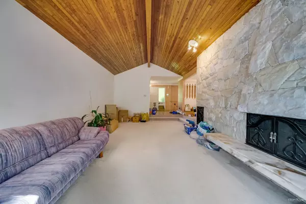 Vancouver, BC V5S 3K3,7791 Sparbrook CRES