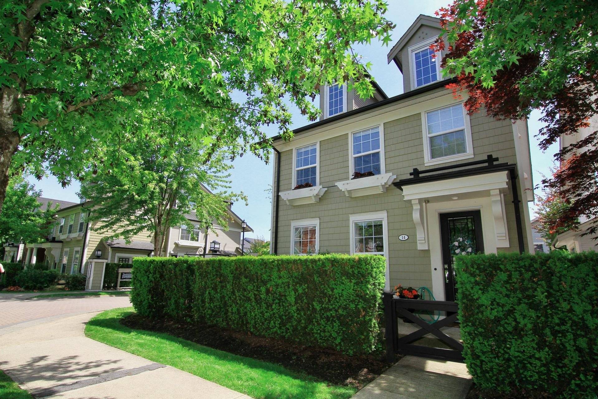 Pitt Meadows, BC V3Y 0B6,19490 Fraser WAY #14