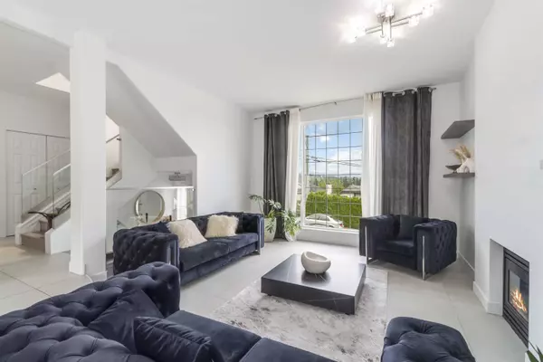 Coquitlam, BC V3B 4T6,1290 Johnson CT