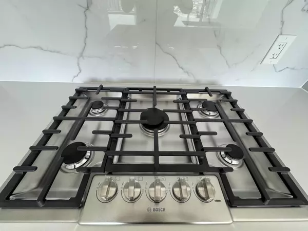 New Westminster, BC V3M 0N5,823 Carnarvon Street #2804