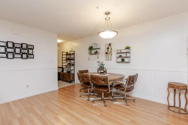 Langley, BC V3A 8G4,5670 208 ST #44